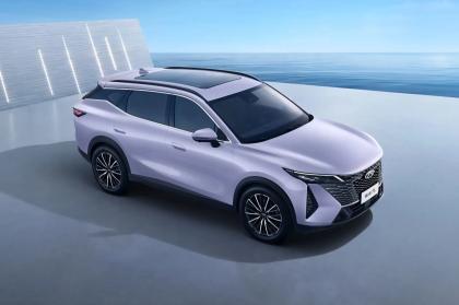 Στην αγορά της Κίνας το νέο Chery Tiggo 7L με ανανεωμένο σχεδιασμό και μεγαλύτερους χώρους 